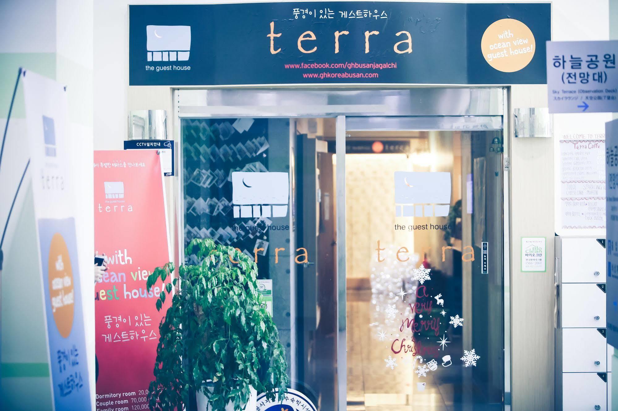 Terra Guesthouse Busan Exterior foto